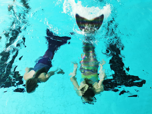 Meerjungfrauen Schwimmen